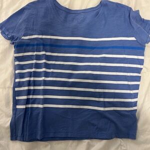 Vineyard vines surf tee, size medium